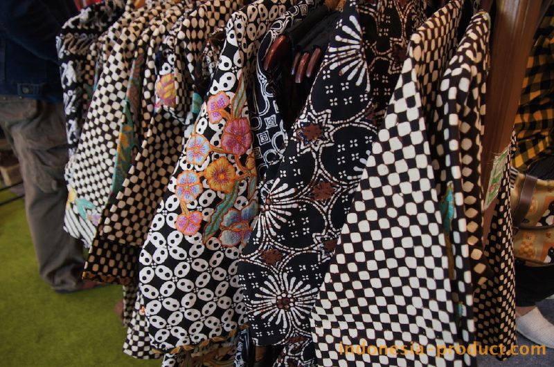 roona-batik8.jpg