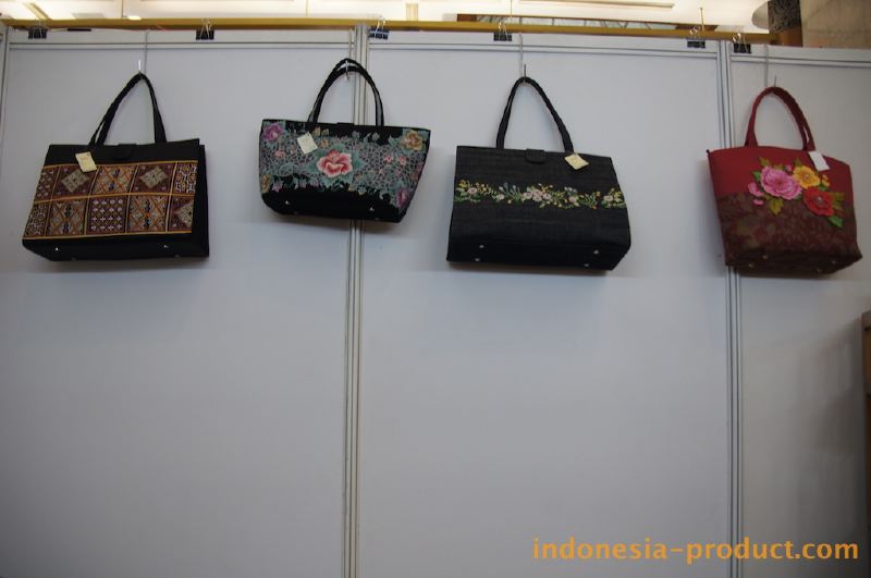 rumah-sulam-rachmy2.jpg
