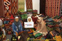 tenun-kapas-sutra-j_1c9194f