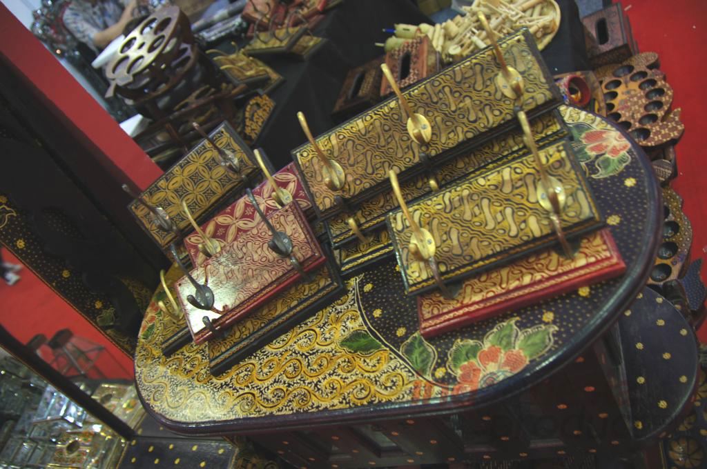 puri-art-glass3-ind_1c9198f.jpg