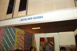 batik-nurhasida