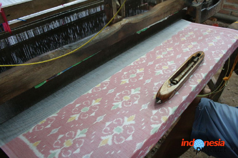 tenun-ikat-19.jpg