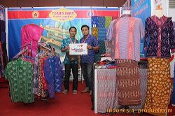 aam-putra-tenun-ikat-kediri