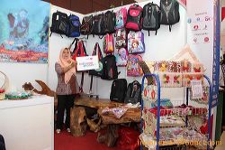tata-abadi-bag-coll_188cf63