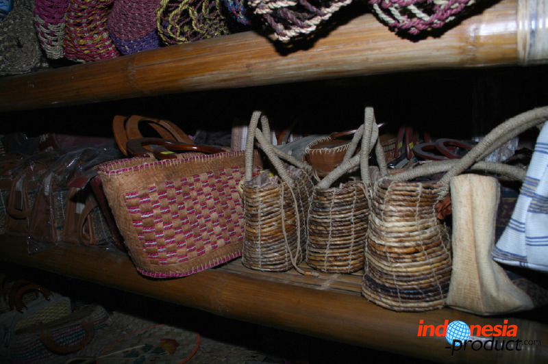 woven-bag-01.jpg