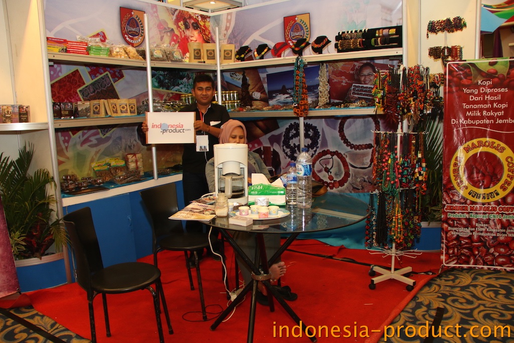 this is the craft workshop In Jember which suply many kind of handmade products