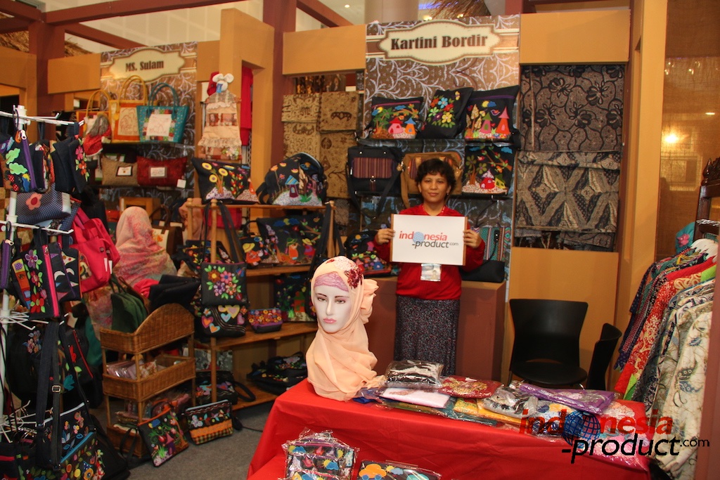 this is embroidery shop in Surabaya which offers many embroidery products