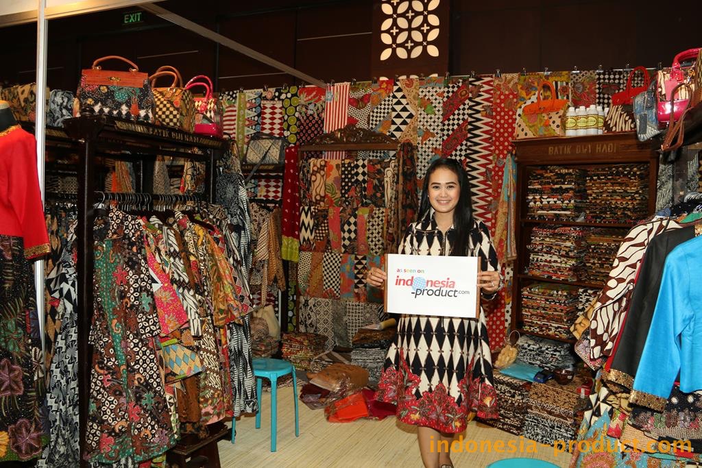 Here you can find various Batik products that make you look more elegant and fashionable