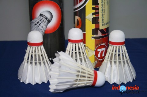 Costumers of shuttlecock manufacturer in Nganjuk are not only from Indonesia market, but also customers from Korea and Australia