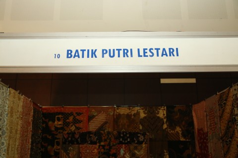 Putri Lestari Batik â Central of Batik Products with Variety Batik Motifs Typical of Sragen, Central Java