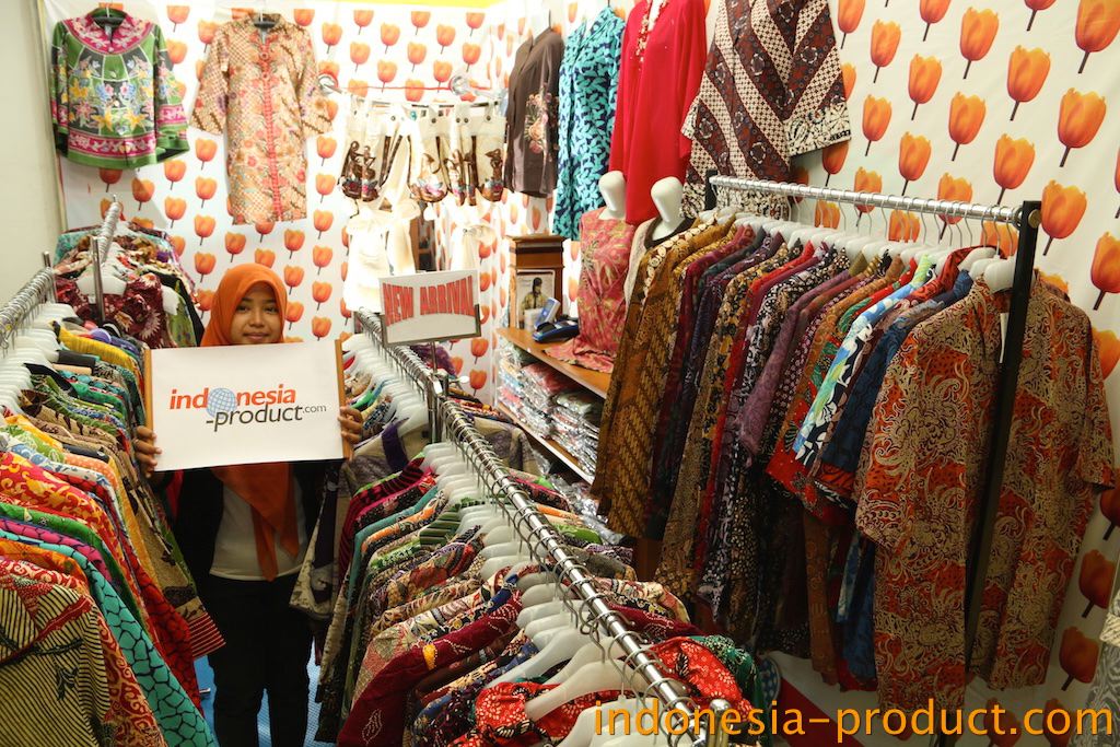 The shop itself has sold to many places in Indonesia and guarantee that customers will get theirs goods after payment received